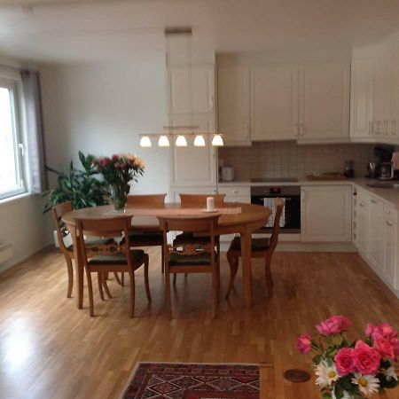 Beautiful Apartment In A Great Location Bergen Buitenkant foto